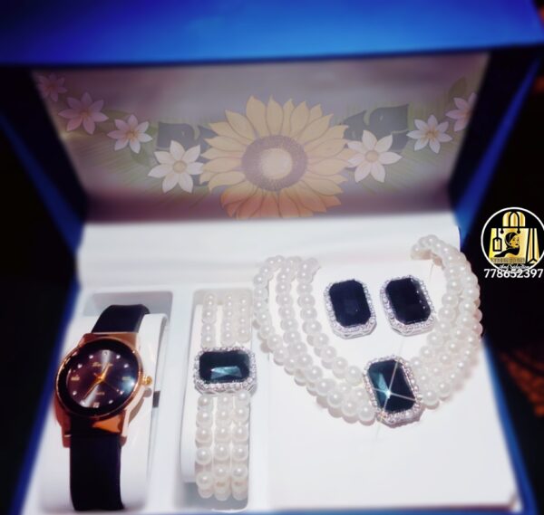 Box Collier