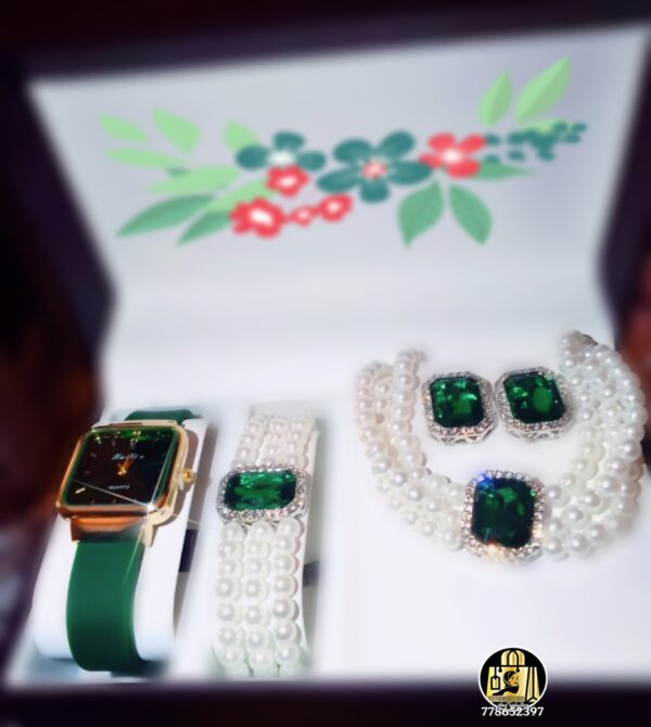 Box Collier